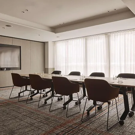 Rydges Melbourne-3