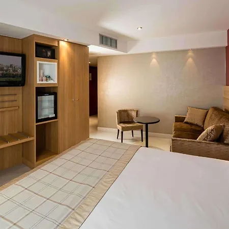 Best Western Plus Le Lavarin Avignon-2