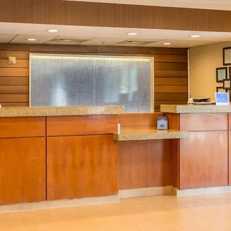 Fairfield Inn & Suites By Marriott Columbus-3
