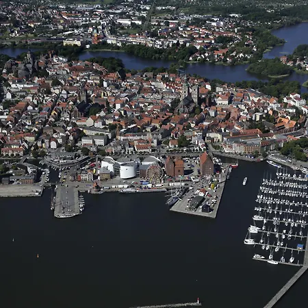 Hotel Kontorhaus Stralsund-3