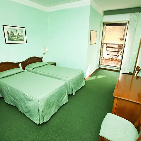 Hotel Adriatic-3