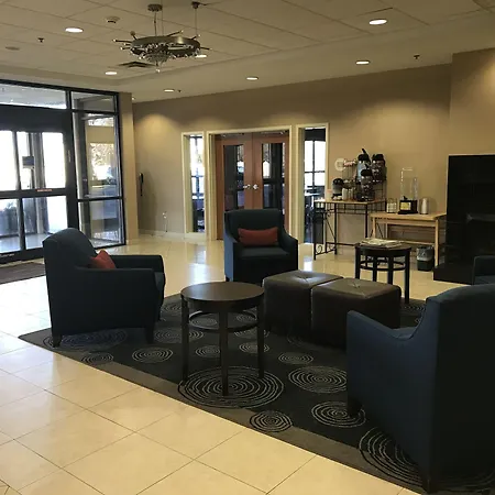Comfort Inn Louisville Southwest-3