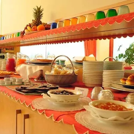 Inn Hotel-3