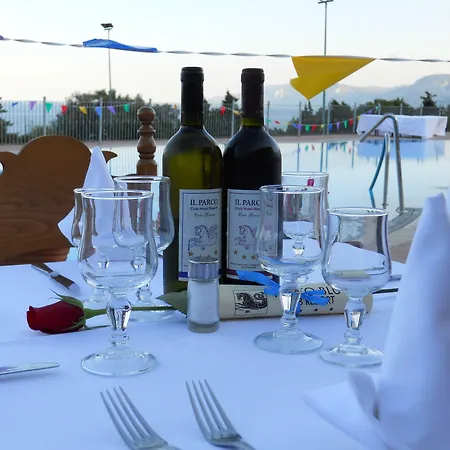 Club Parco Blu-3