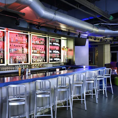 Aloft By Marriott Cleveland Downtown-3