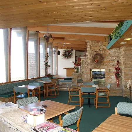 Forty Winks Inn-2