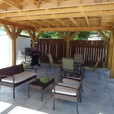 Ray Lyn Motel-3