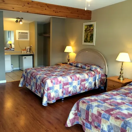 Golden Sands Resort Motel-2