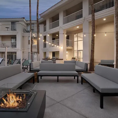 Home2 Suites By Hilton Scottsdale Old Town-2