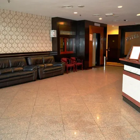 Hotel Caliber-3
