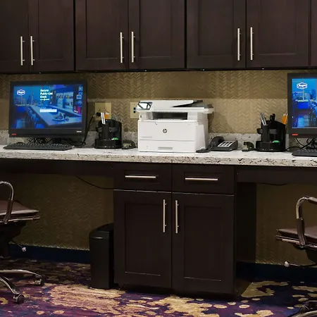 Hampton Inn & Suites Warrington Horsham-2