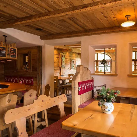 Pension Etzerschlössl-3