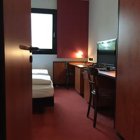 Ara Hotel Comfort-3