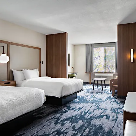 Fairfield Inn & Suites By Marriott Fayetteville-3
