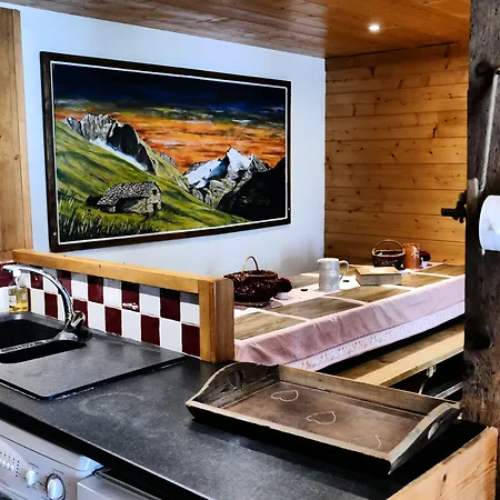 Chez Mamie Anna (B&B et Chalet)-3