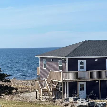 Stay In Gros Morne-3