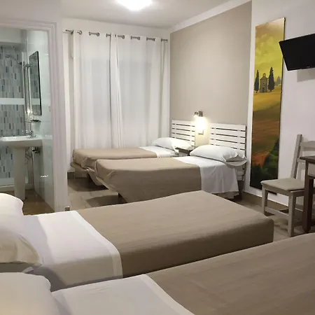 Hostal Puerto Beach-2
