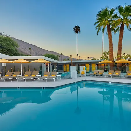 Twin Palms Resort - A Gay Men'S Resort-2