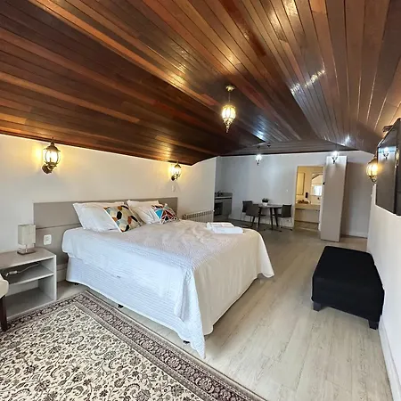 Letto Hotel Flores da Cunha-2