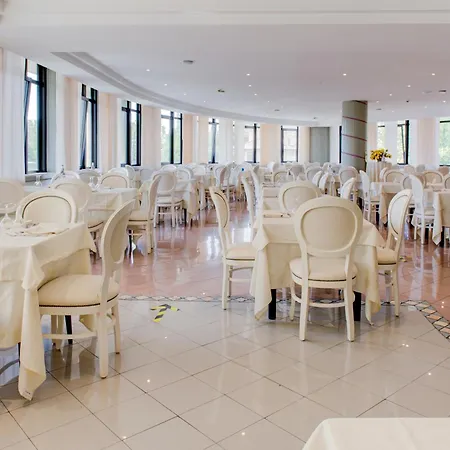 Hotel Capitol-2