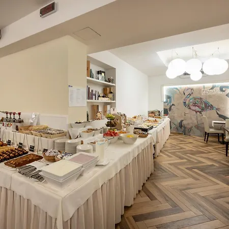 Olimpia Hotel & Aparthotel-3
