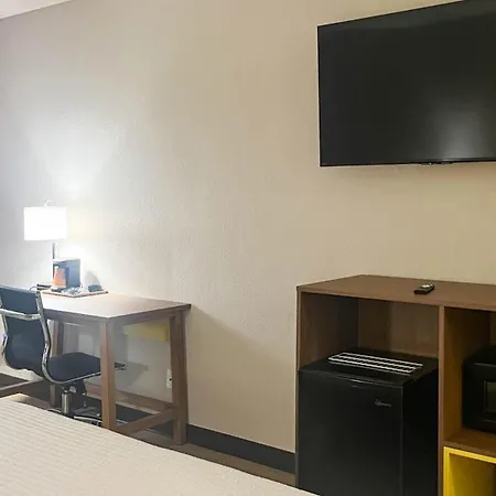 Studio 6 Suites Fremont, Oh-2