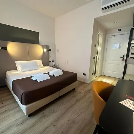 Hotel Porta Pia-3
