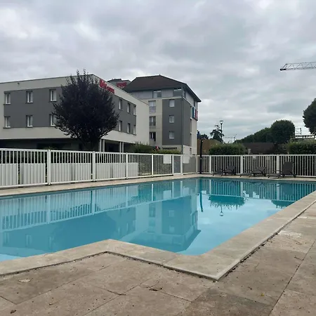 Ibis Cahors-3