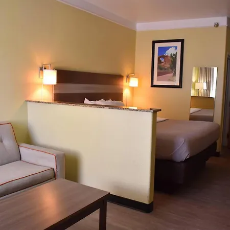 Quality Inn & Suites Gallup I-40 Exit 20-2