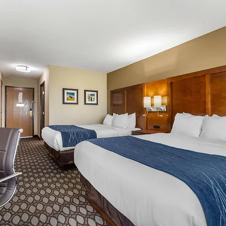 Comfort Inn Story City - I-35 Near Ames-3