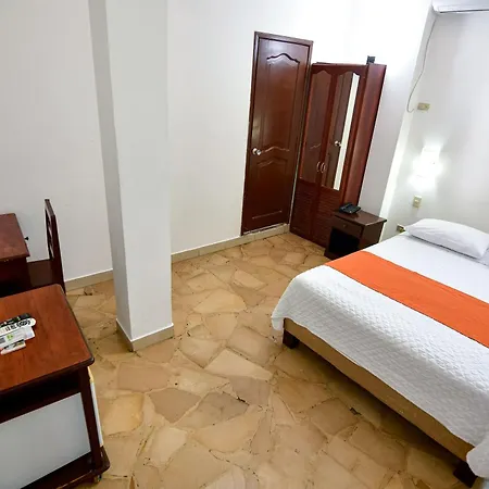 Hotel De Alborada - Cerca Del Aeropuerto-2