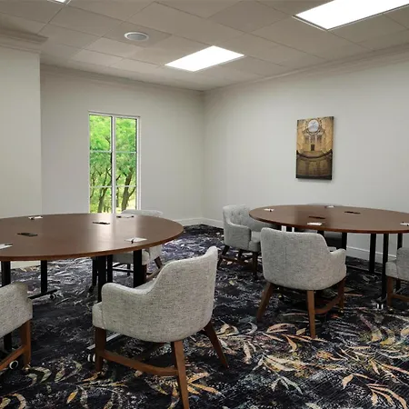 Hampton Inn & Suites - Vicksburg-3