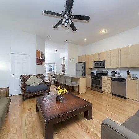 West 46Th Street Apartment-2