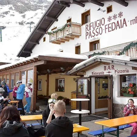 Rifugio Fedaia-2