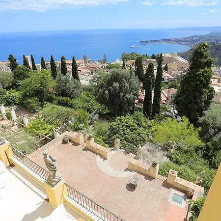 Casa Cuseni, Residenza d'artista, Museo e Giardino storico-2