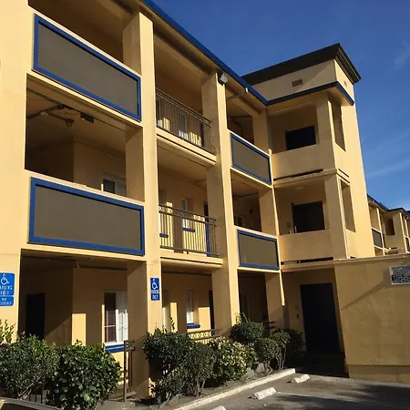 Civic Center Inn-3