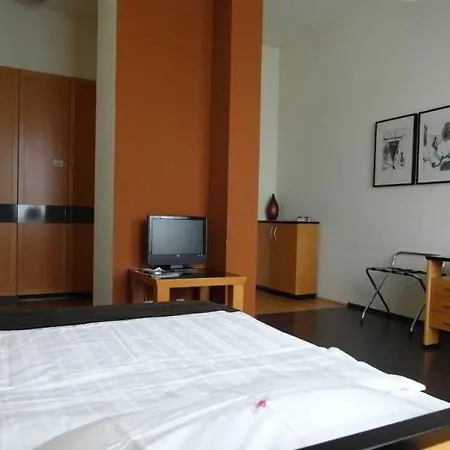Landgraf Hotel & Loft-2