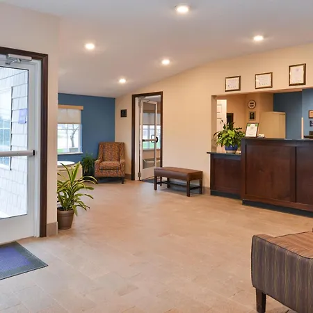 Americas Best Value Inn & Suites St Clairsville Wheeling-2