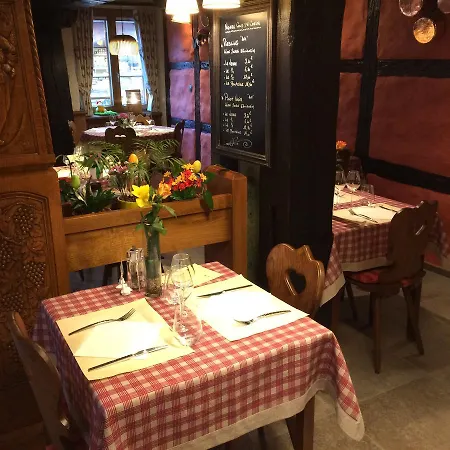 Auberge des Trois Châteaux-2