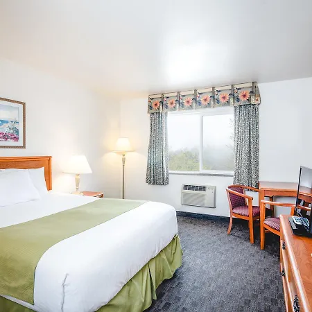 Paradise Inn & Suites At Lincoln City-2