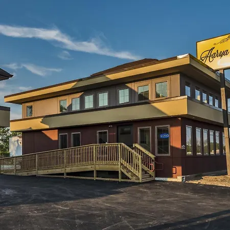 Aarya Hotel By Niagara Fashion Outlets-2