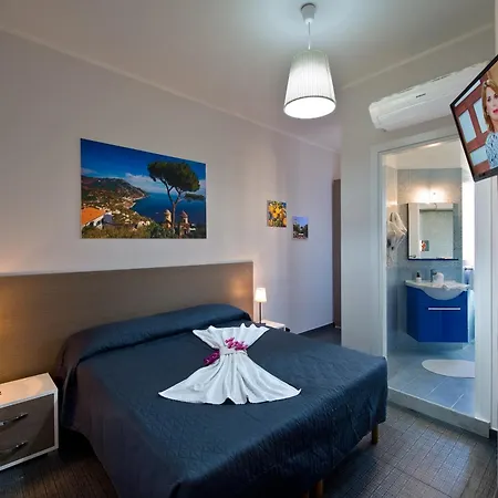 B&B Suite 123-3