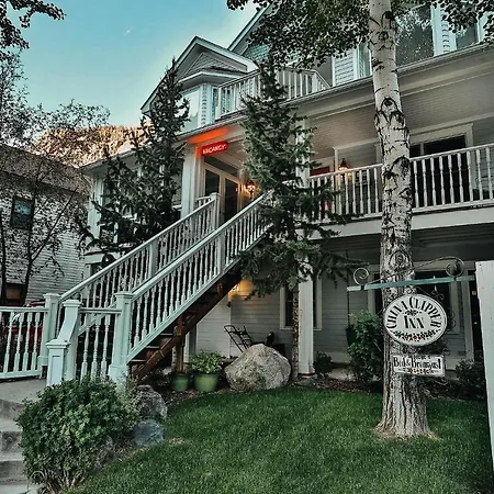 China Clipper Inn (Adults Only)-2