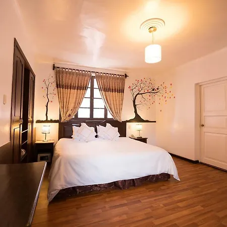 Yabar Plaza I Hotel-2