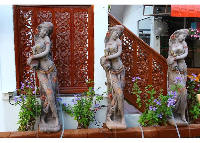 Grand Lanna Hotel