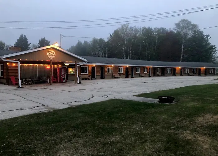 Holiday Motel