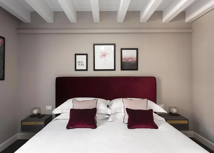 Santarella Guest House Milano