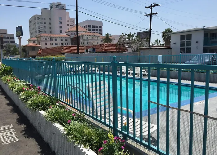 Travelodge By Wyndham Hollywood-Vermont/Sunset Los Angeles