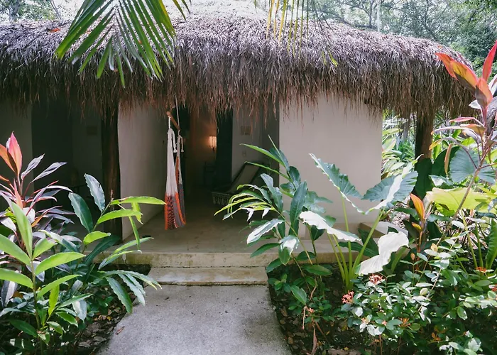 Piedra De Agua Palenque Hotel