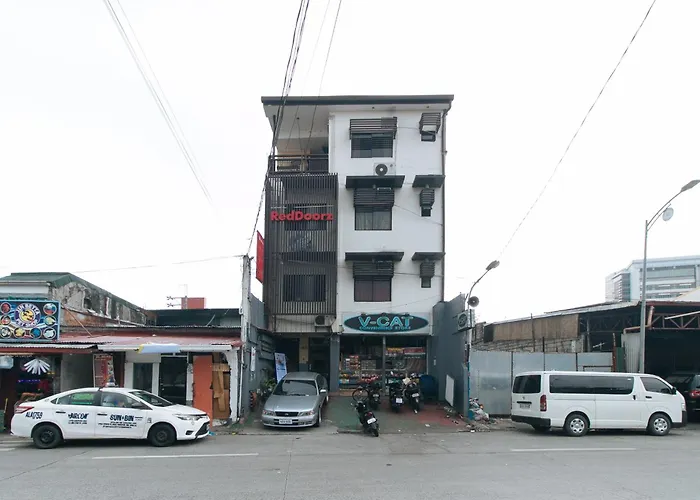 Reddoorz At Vcat Apartelle Sampaloc Manila